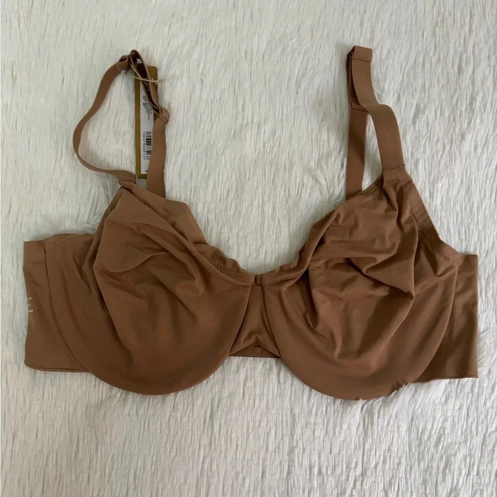 Skims women’s Bra